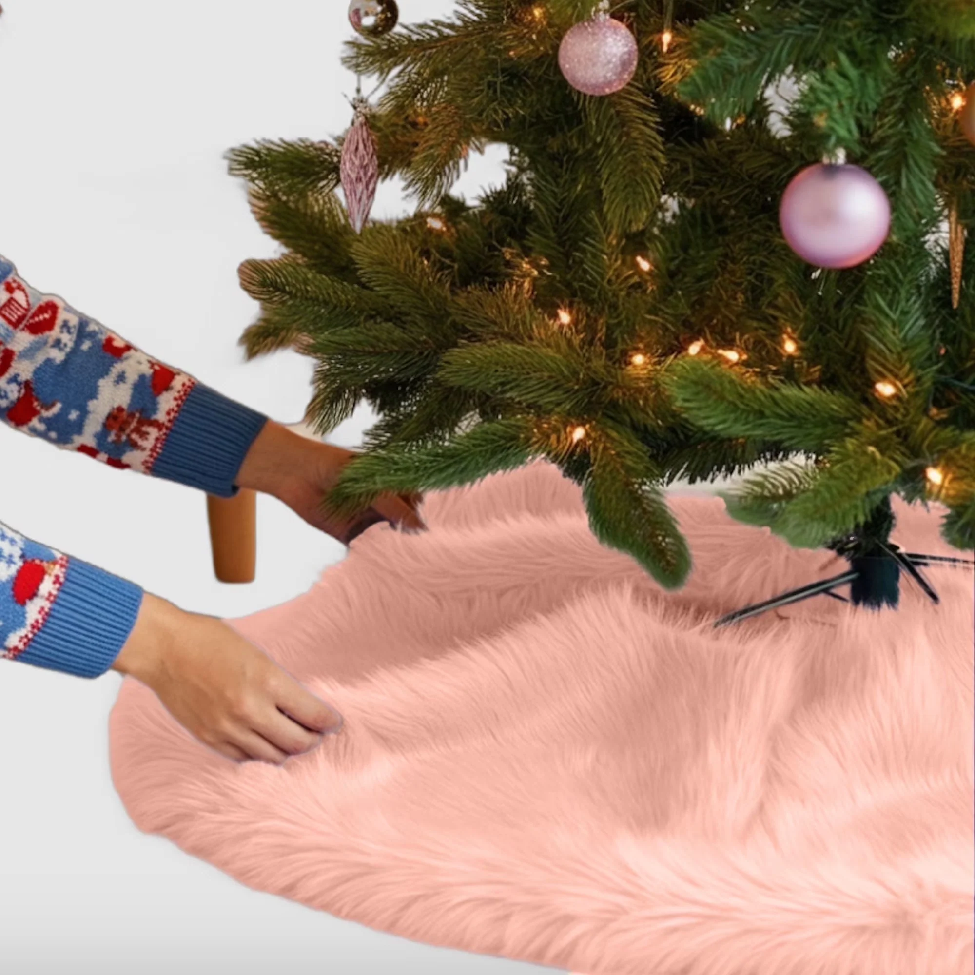 Premium Faux Fur Christmas Tree Skirt - 40" | Luxurious Decorations - Image 25